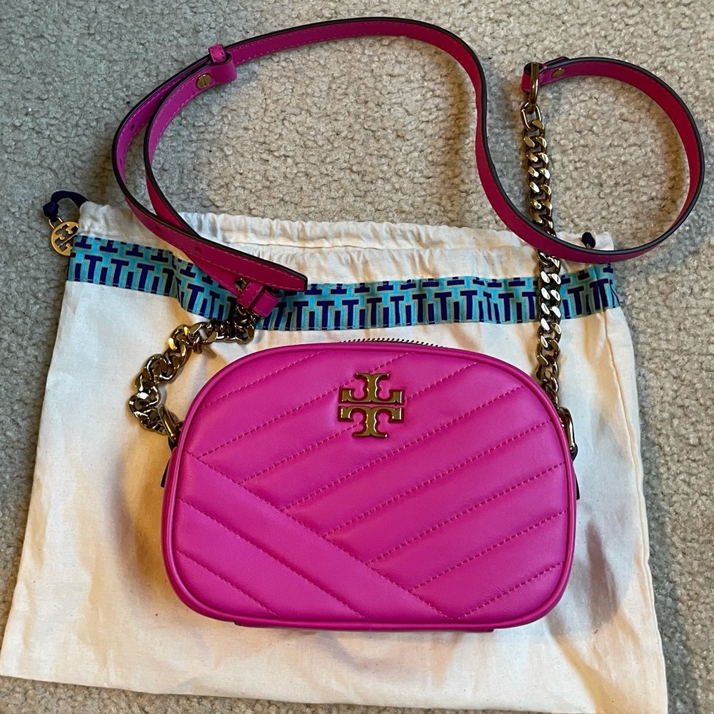 Tory Burch Kira Chevron Small Camera Bag NWOT